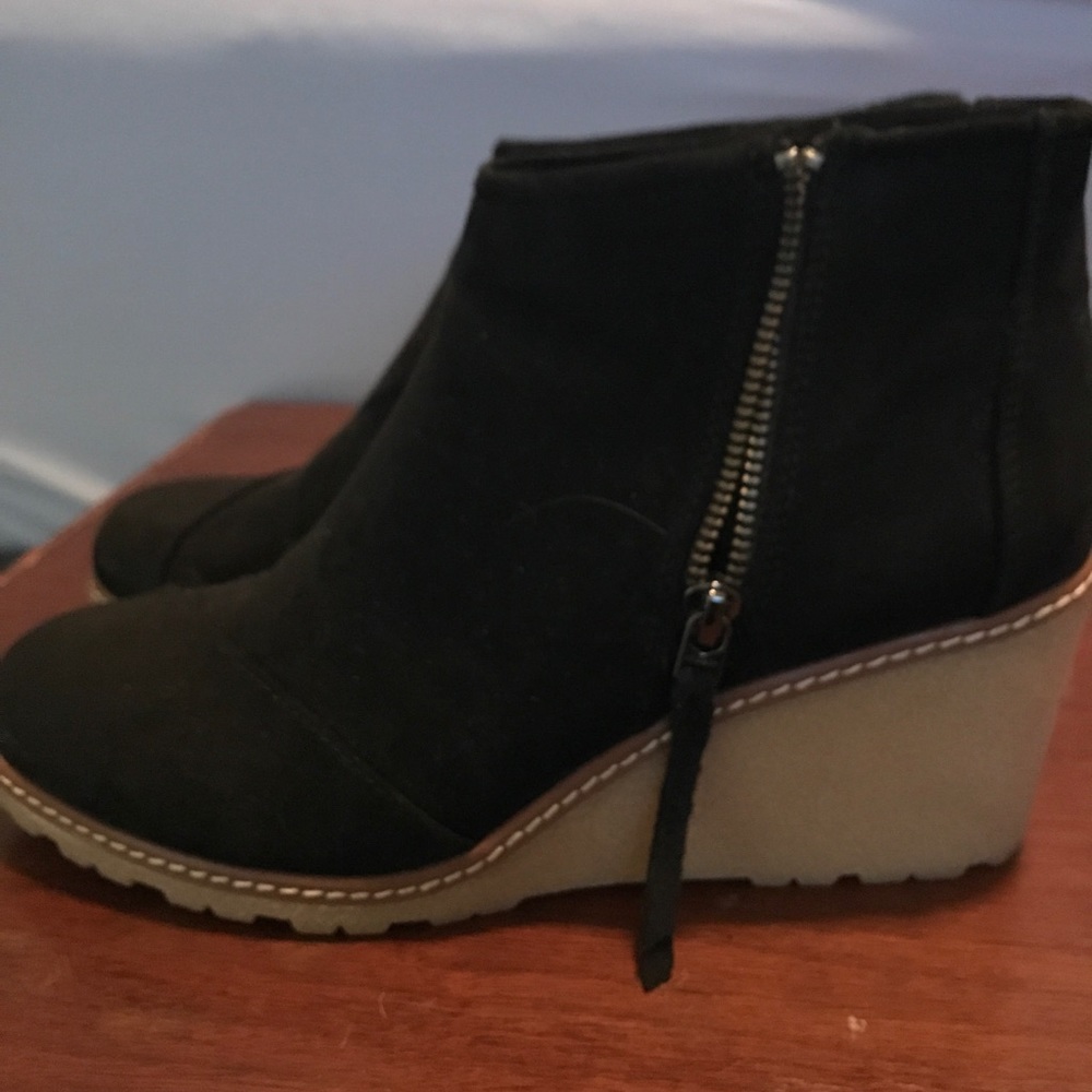 Toms Avery booties black
